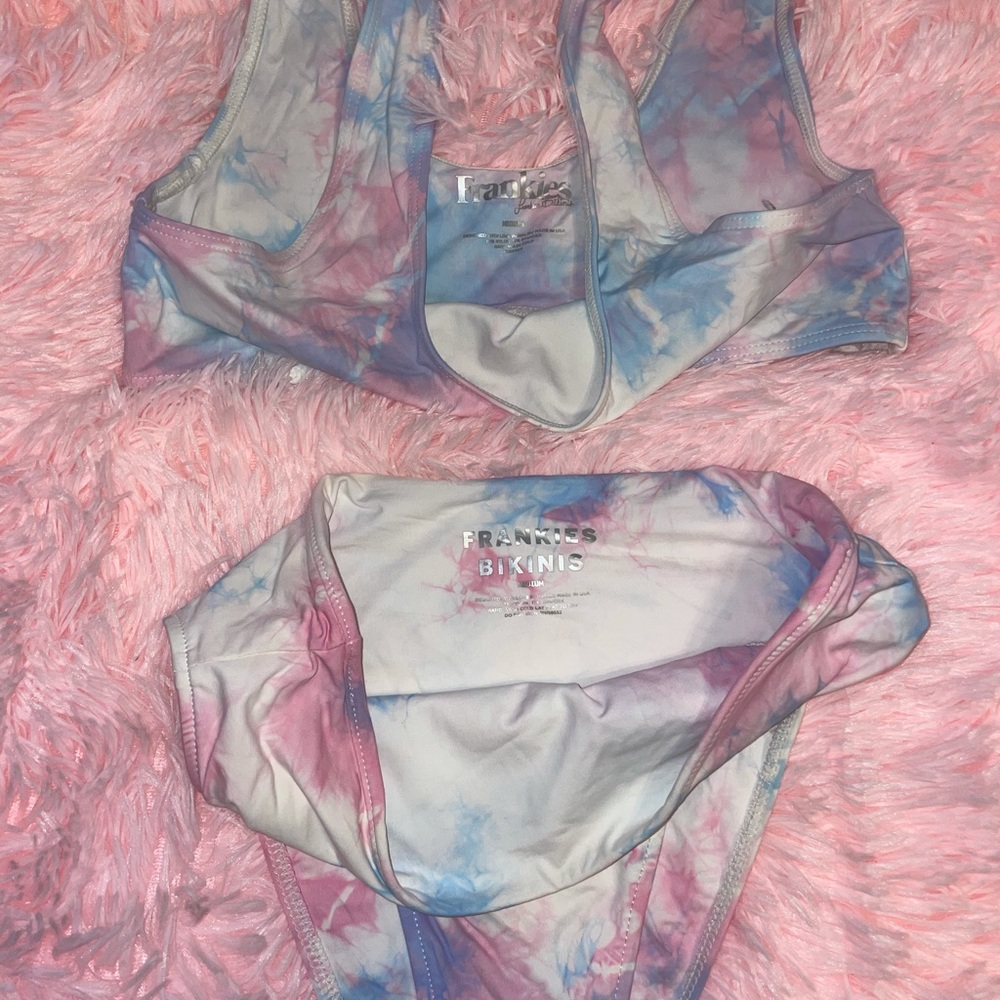 Frankie Bikini medium bottom small top